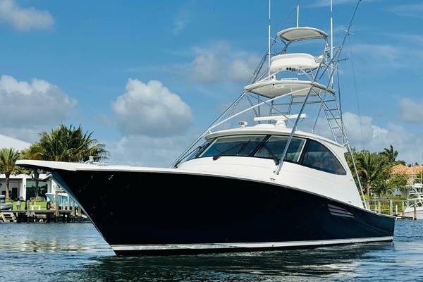BUZZY 52ft Viking Yacht For Sale