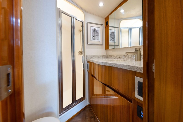 BUZZY 52ft Viking Yacht For Sale