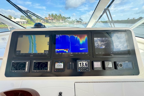 BUZZY 52ft Viking Yacht For Sale