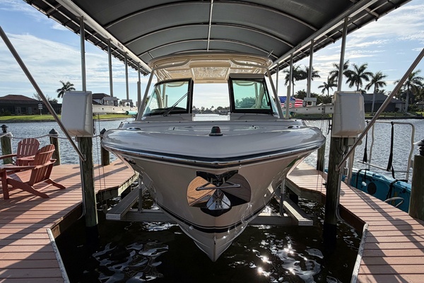 26ft Pursuit Yacht For Sale