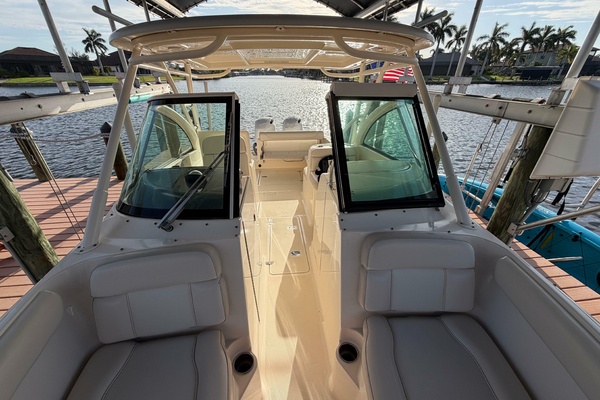 26ft Pursuit Yacht For Sale
