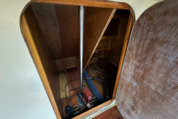 50ft Bruce Roberts Yacht For Sale