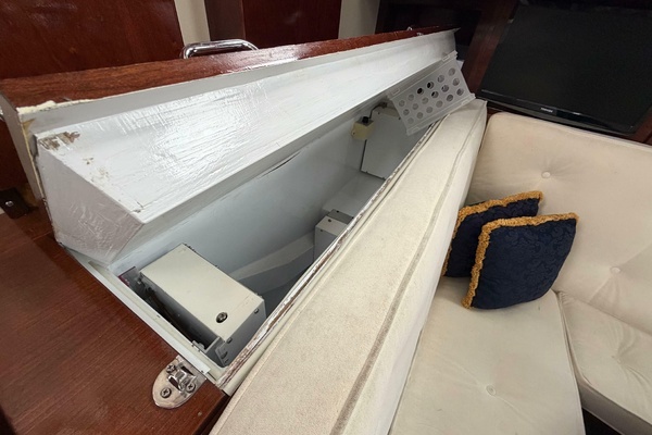Bruce Roberts 50' Custom Ketch Yacht For Sale