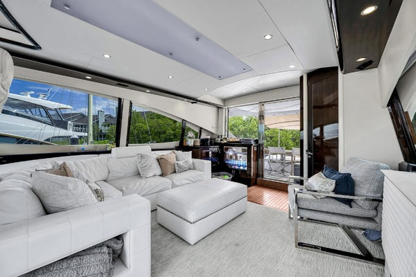 75ft Lazzara Yachts Yacht For Sale