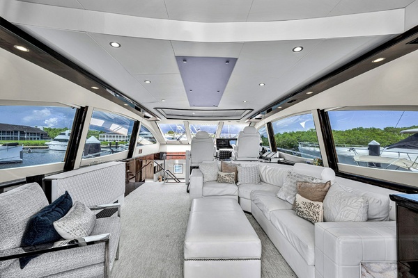 75ft Lazzara Yachts Yacht For Sale