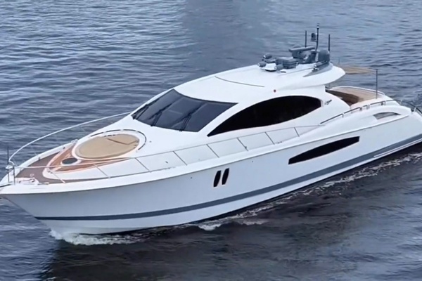 75ft Lazzara Yachts Yacht For Sale