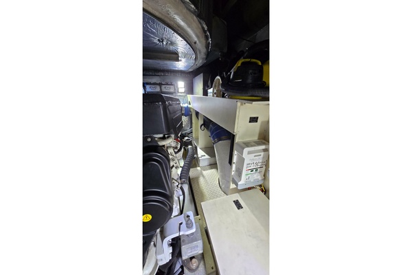52ft Cruisers Yachts Yacht For Sale
