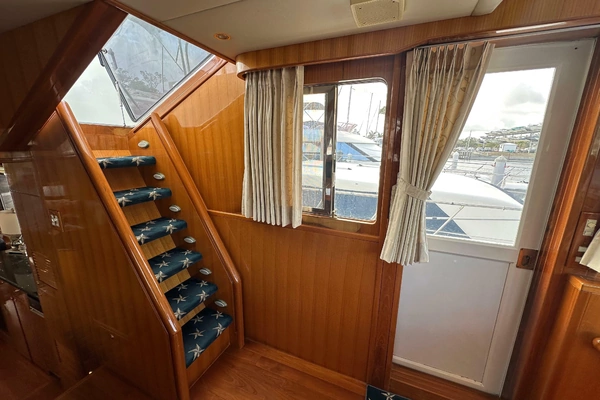 2005 Jefferson 63