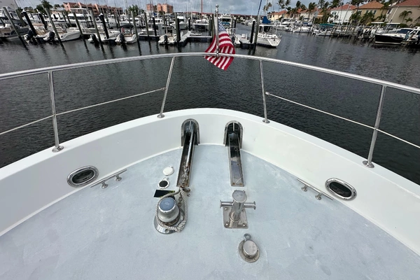 2005 Jefferson 63