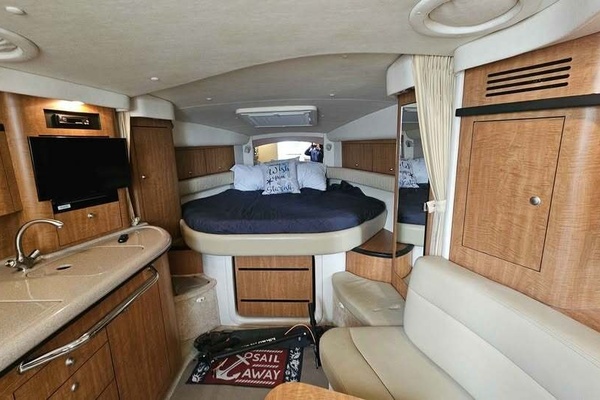 In Lieu Of 34ft Sea Ray Yacht For Sale
