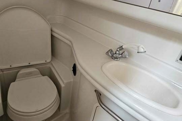 In Lieu Of 34ft Sea Ray Yacht For Sale