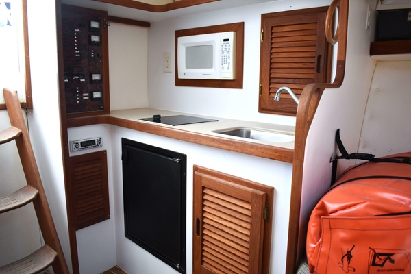 34ft Judge Yacht For Sale