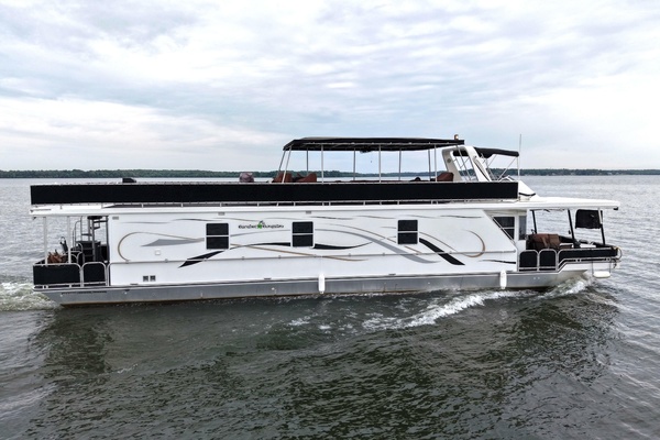 BAREFOOT BUNGALOW 68ft Starlite Yacht For Sale