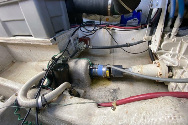 39ft Bayliner Yacht For Sale