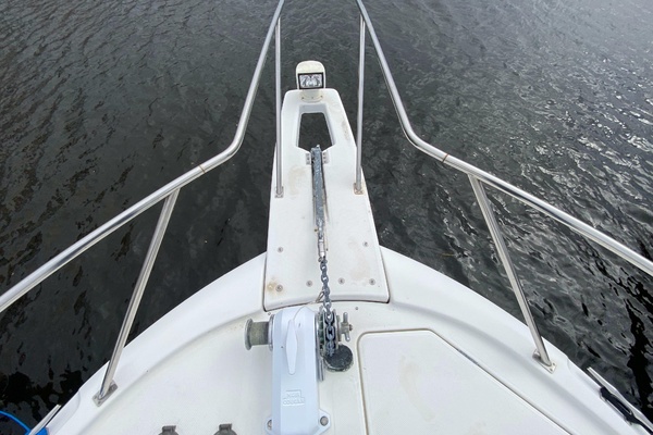 39ft Bayliner Yacht For Sale