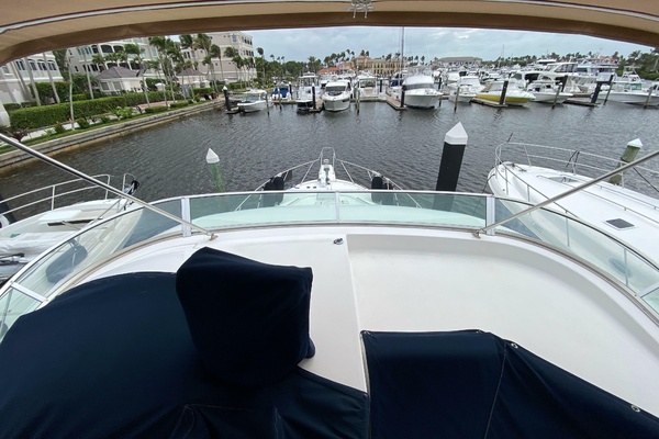 39ft Bayliner Yacht For Sale