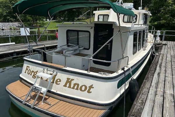 Forget Me Knot 32ft Nordic Tugs Yacht For Sale