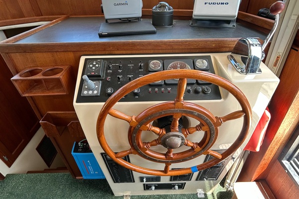 Forget Me Knot 32ft Nordic Tugs Yacht For Sale