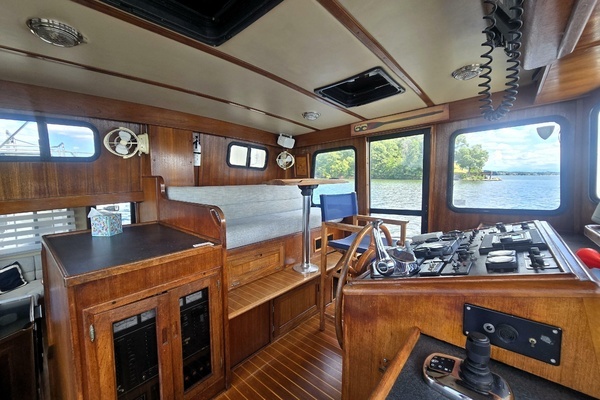 2000 Nordic Tugs 42