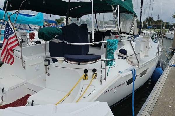 40ft Hunter Yacht For Sale