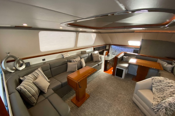 58ft Mares Yacht For Sale