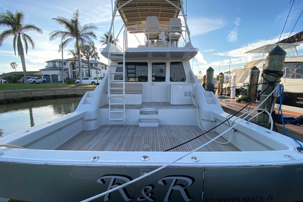 58ft Mares Yacht For Sale