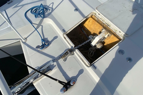 58ft Mares Yacht For Sale