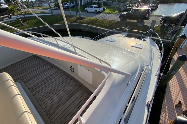 58ft Mares Yacht For Sale