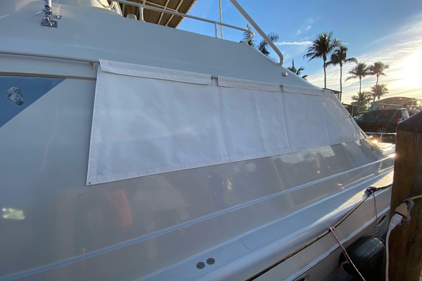 58ft Mares Yacht For Sale