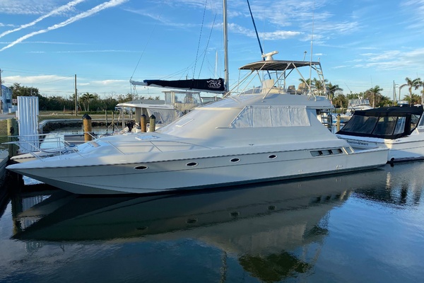 58ft Mares Yacht For Sale