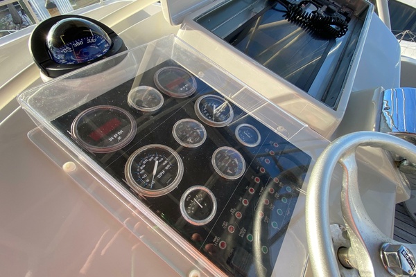 58ft Mares Yacht For Sale