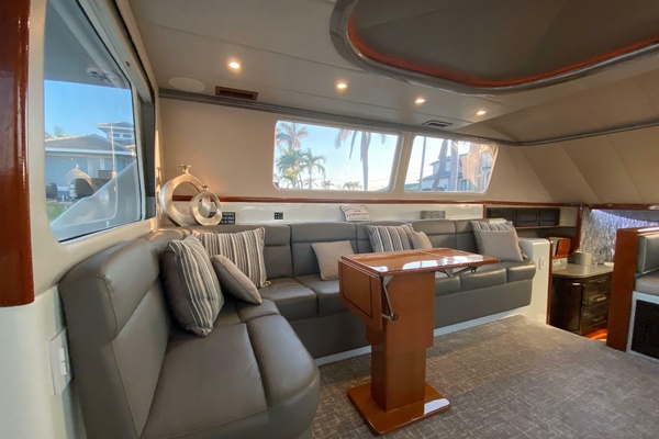 58ft Mares Yacht For Sale