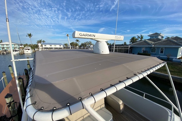 58ft Mares Yacht For Sale