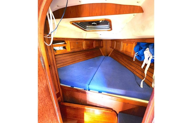 Barco Relaxo 38ft Granada Yacht For Sale