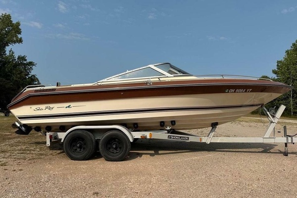 1987 Sea Ray Sorrento 21