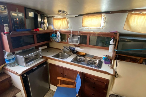 Just Us 34ft Albin Yacht For Sale