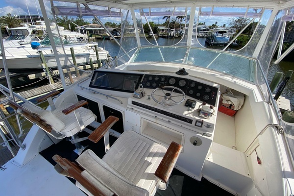 47ft Bertram Yacht For Sale