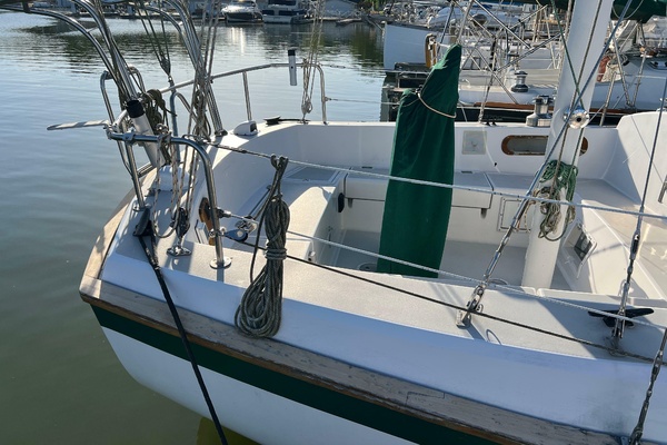 Peregrine 42ft Pearson Yacht For Sale