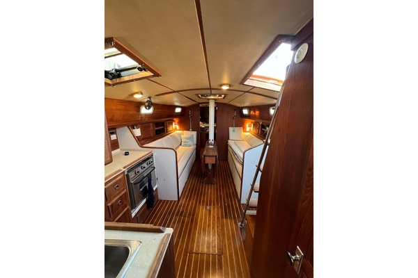 Peregrine 42ft Pearson Yacht For Sale