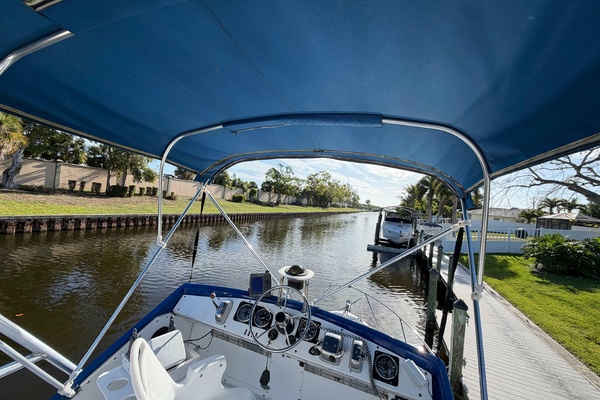 My Time 31ft Chris Craft Yacht For Sale