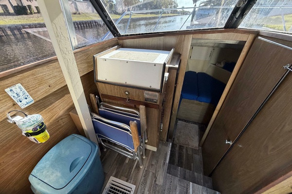 My Time 31ft Chris Craft Yacht For Sale