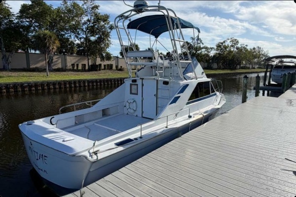 Photo of the 1973 Chris-Craft 31 Commander "My Time"