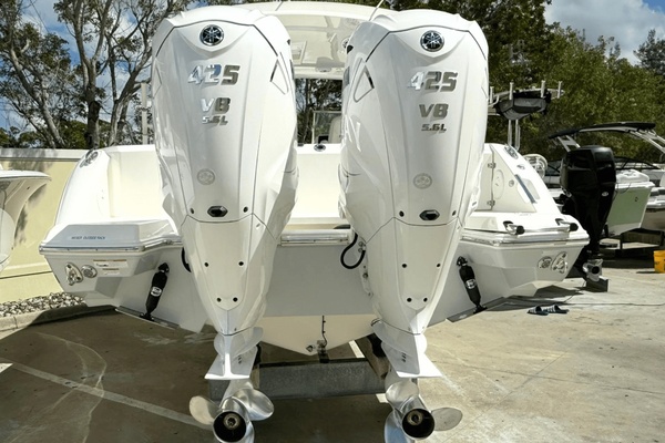 33ft Cobia Yacht For Sale