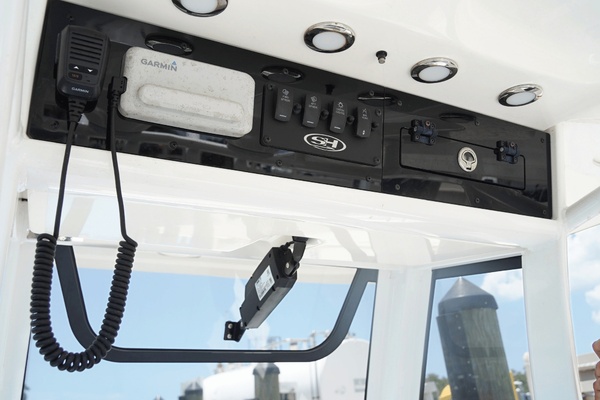 24ft Sea Hunt Yacht For Sale