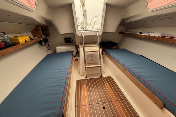 WHISTLER 33ft J Boats Yacht For Sale