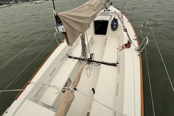 WHISTLER 33ft J Boats Yacht For Sale