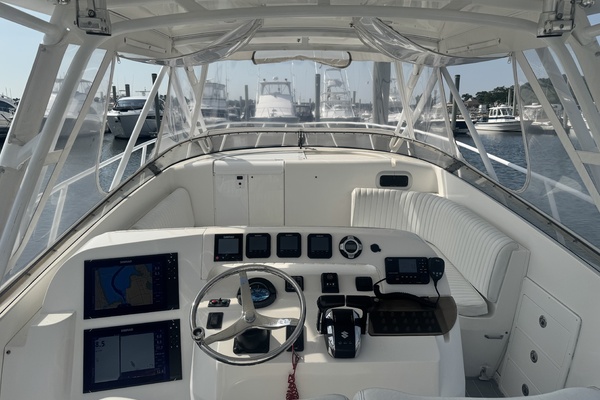 38ft Intrepid Yacht For Sale