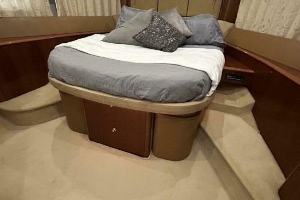 Uniq III 67ft Princess Yacht For Sale