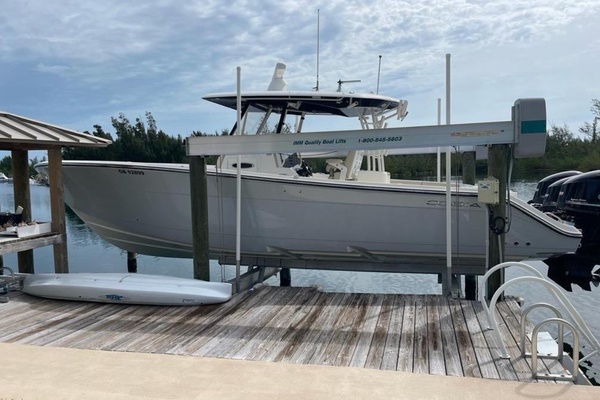 2016 Cobia 344 Center Console