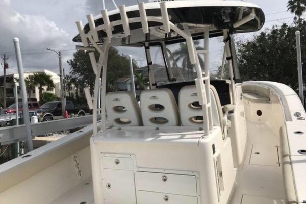 2016 Cobia 34